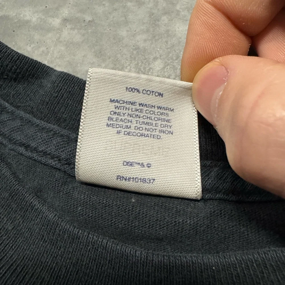 Supreme Cat in the Hat Black Tee with Red Label - Picture 5 of 7